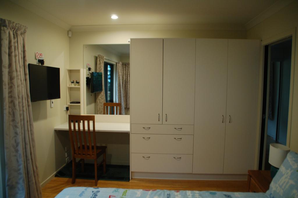 Kohinui Glade Holiday Cottage Parua Bay Exterior photo
